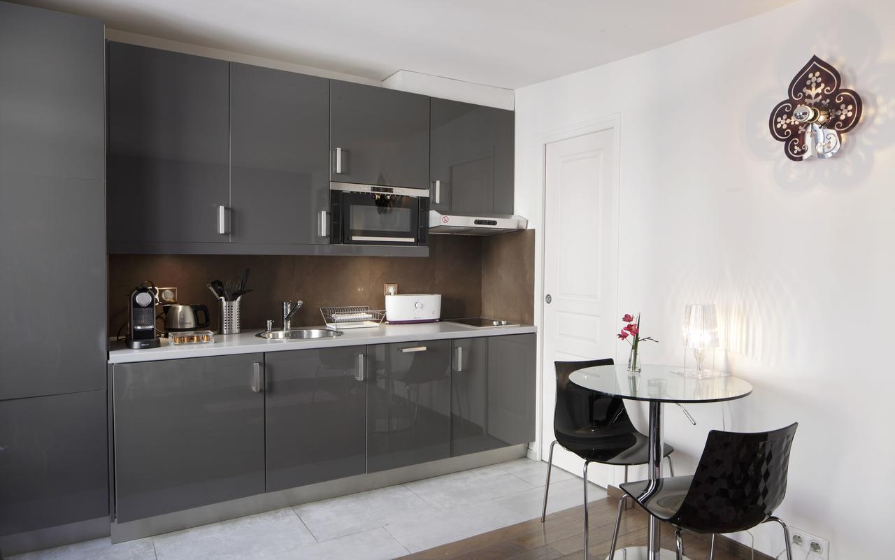 Great Apartments Heart Marais Париж Экстерьер фото